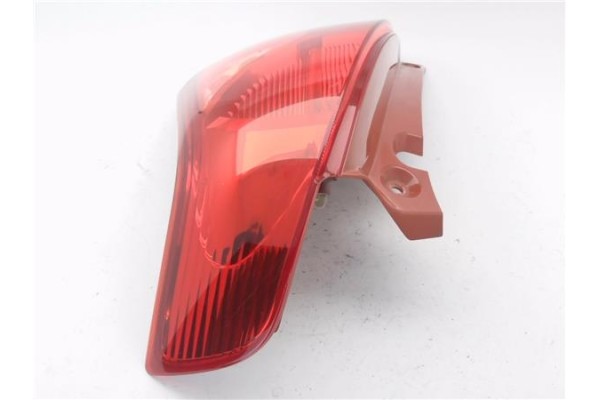 Recambio de piloto trasero derecho para suzuki swift berlina (rs/mz) 1.3 gl (3-ptas.) referencia OEM IAM 0283712768  