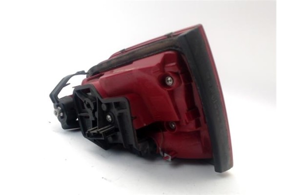 Recambio de piloto interior izquierdo para audi a4 berlina (8k2) 2.0 basis referencia OEM IAM 8K5945093K  
