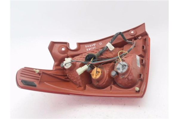 Recambio de piloto trasero derecho para suzuki swift berlina (rs/mz) 1.3 gl (3-ptas.) referencia OEM IAM 0283712768  