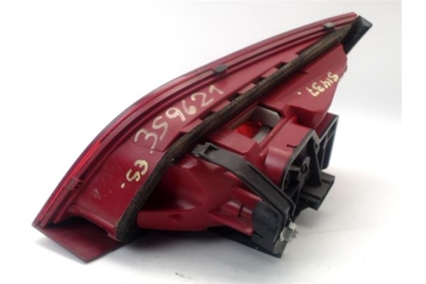 Recambio de piloto interior izquierdo para audi a4 berlina (8k2) 2.0 basis referencia OEM IAM 8K5945093K  