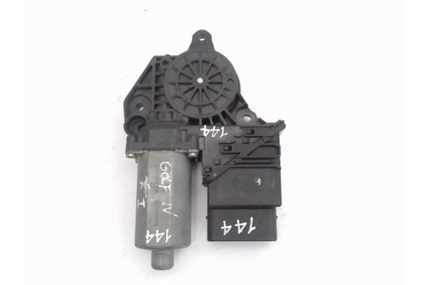 Recambio de motor elevalunas trasero izquierdo para volkswagen golf iv berlina (1j1) referencia OEM IAM (0130821767) (101439-203