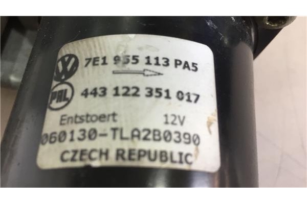 Recambio de motor limpiaparabrisas delantero para volkswagen t5 transporter furgón/combi (7h) 2.5 combi referencia OEM IAM 7H195