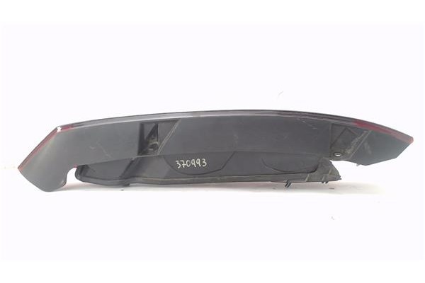 Recambio de piloto trasero derecho para opel corsa c 1.4 comfort referencia OEM IAM 9114337  