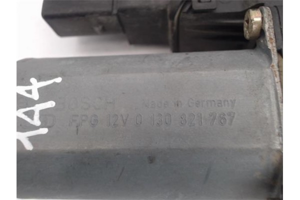 Recambio de motor elevalunas trasero izquierdo para volkswagen golf iv berlina (1j1) referencia OEM IAM (0130821767) (101439-203