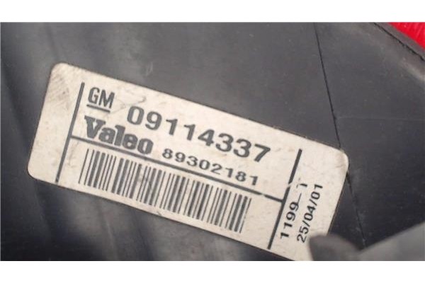 Recambio de piloto trasero derecho para opel corsa c 1.4 comfort referencia OEM IAM 9114337  