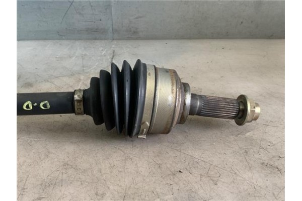 Recambio de palier delantero derecho para kia sorento (bl) 2.5 crdi referencia OEM IAM 495E+115  