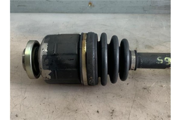 Recambio de palier delantero derecho para kia sorento (bl) 2.5 crdi referencia OEM IAM 495E+115  