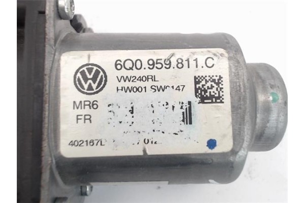 Recambio de motor elevalunas trasero izquierdo para volkswagen polo iv (9n3) referencia OEM IAM (6Q0959811C) (430092A0)  Recambio de motor elevalunas trasero izquierdo para volkswagen polo iv (9n3) referencia OEM IAM (6Q0959811C) (430092A0)