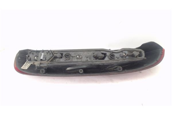 Recambio de piloto trasero izquierdo para opel corsa c 1.4 comfort referencia OEM IAM 9114336  
