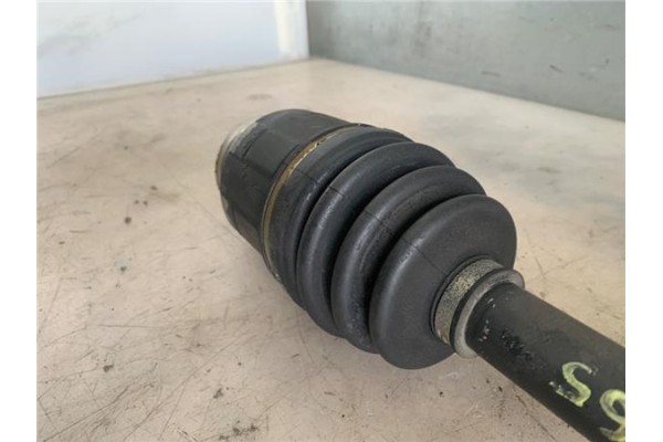 Recambio de palier delantero derecho para kia sorento (bl) 2.5 crdi referencia OEM IAM 495E+115  