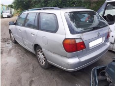 nissan primera berlina (p11) del año 2000
