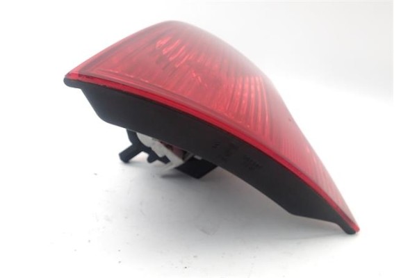 Recambio de piloto interior izquierdo para audi a4 avant (8e) 2.0 tdi 16v referencia OEM IAM 8E9945093A  