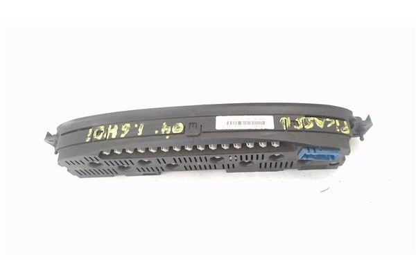 Recambio de display para citroen xsara picasso 2.0 hdi referencia OEM IAM PSA965166380  