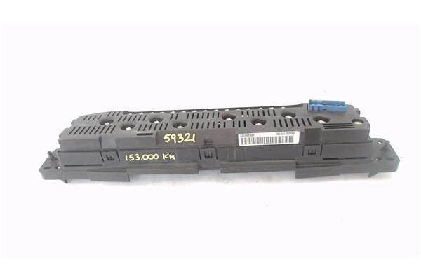 Recambio de display para citroen xsara picasso 2.0 hdi referencia OEM IAM PSA965166380  