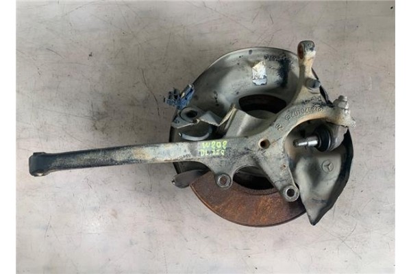 Recambio de mangueta delantero izquierda para mercedes-benz clase c (bm 203) sportcoupe 2.0 c 180 (203.735) referencia OEM IAM A Recambio de mangueta delantero izquierda para mercedes-benz clase c (bm 203) sportcoupe 2.0 c 180 (203.735) referencia OEM IAM A