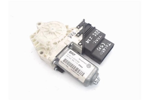 Recambio de motor elevalunas trasero izquierdo para seat toledo (5p2) referencia OEM IAM (1K0959703M) (973624-105) 