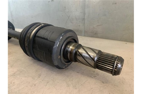 Recambio de palier delantero izquierdo para kia sorento (bl) 2.5 crdi referencia OEM IAM 495E+05  