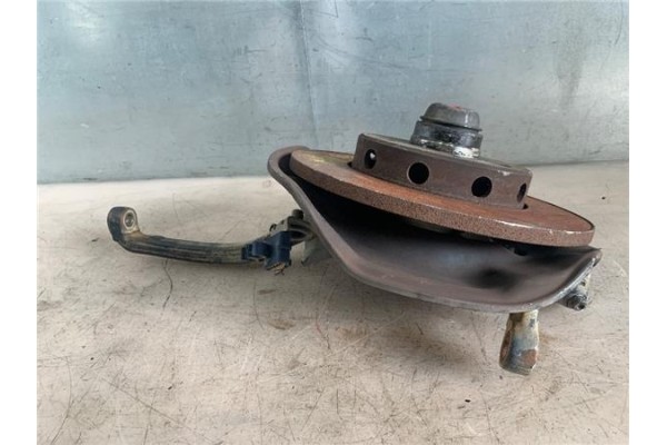 Recambio de mangueta delantero izquierda para mercedes-benz clase c (bm 203) sportcoupe 2.0 c 180 (203.735) referencia OEM IAM A