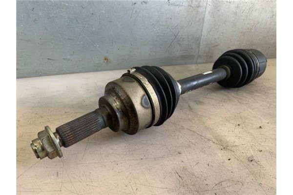Recambio de palier delantero izquierdo para kia sorento (bl) 2.5 crdi referencia OEM IAM 495E+05  