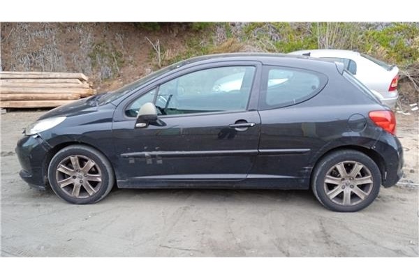 peugeot 207 del año 2006