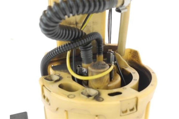 Recambio de bomba combustible para audi a3 sportback (8pa) 2.0 tdi ambiente referencia OEM IAM 1K0919050 1K0919050AB 