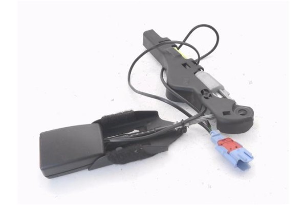 Recambio de anclaje cinturon delantero izquierdo para citroen c3 1.4 hdi referencia OEM IAM 8973TG 9640676877 