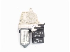 Recambio de motor elevalunas trasero izquierdo para seat toledo (5p2) referencia OEM IAM (1K0959703E) (993424-200) (5P0839461A) 
