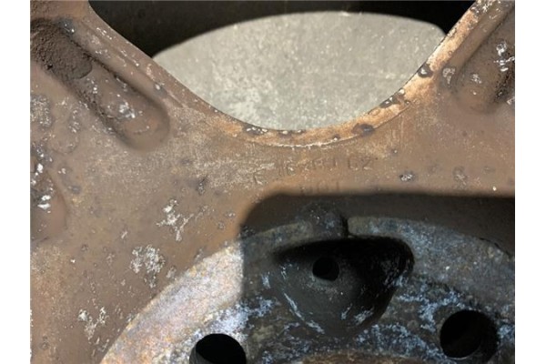 Recambio de llanta para mercedes-benz clase m (bm 163) 2.7 270 cdi (163.113) referencia OEM IAM A1634010102  