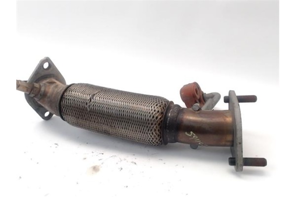 Recambio de tubo escape central para hyundai i30 (fd) 1.6 crdi referencia OEM IAM 28610A6600  