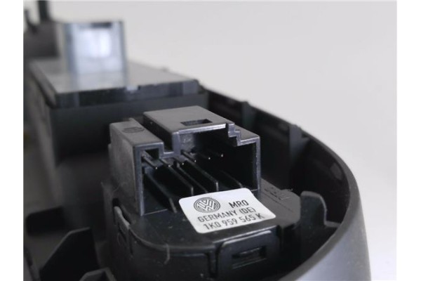 Recambio de mando elevalunas delantero izquierdo para volkswagen passat berlina (3c2) 2.0 tdi 16v referencia OEM IAM 1K4959857B 