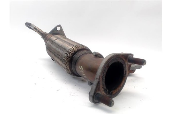 Recambio de tubo escape central para hyundai i30 (fd) 1.6 crdi referencia OEM IAM 28610A6600  