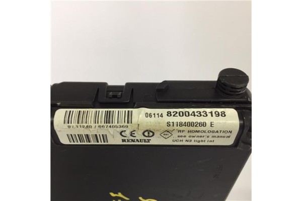 Recambio de centralita para renault scenic ii (jm) 1.5 dci (jm1e) referencia OEM IAM 8200433198 S118400260 