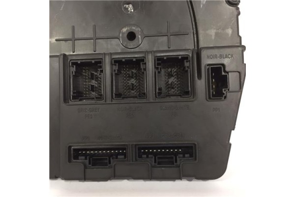 Recambio de centralita para renault scenic ii (jm) 1.5 dci (jm1e) referencia OEM IAM 8200433198 S118400260 