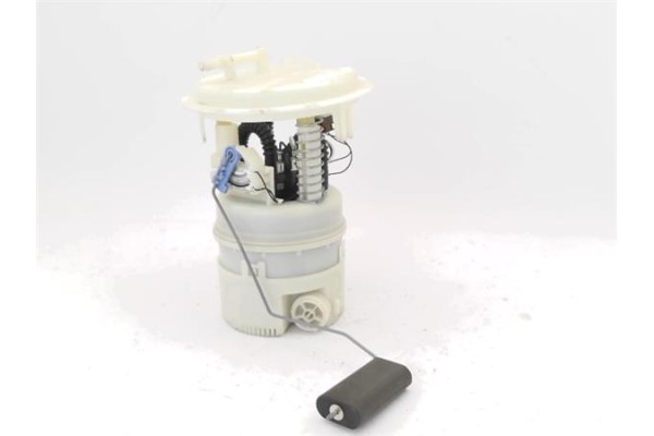 Recambio de bomba combustible para citroen c4 berlina 1.6 exclusive referencia OEM IAM 1525WK  
