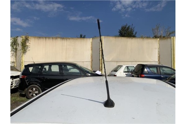 Recambio de antena electrica para ford focus berlina (cew) 1.0 business referencia OEM IAM 1695477 2040442 