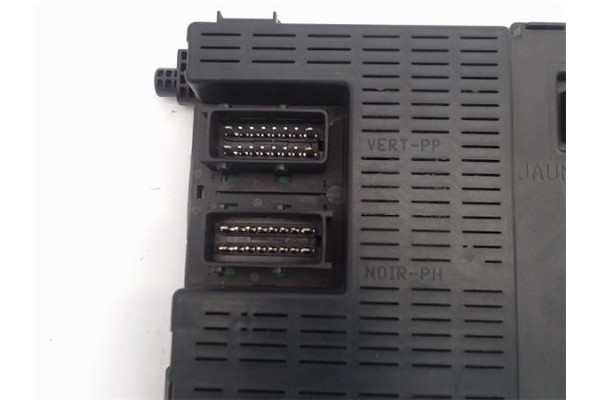 Recambio de centralita para citroen xsara berlina 2.0 hdi 90 referencia OEM IAM 73008512  