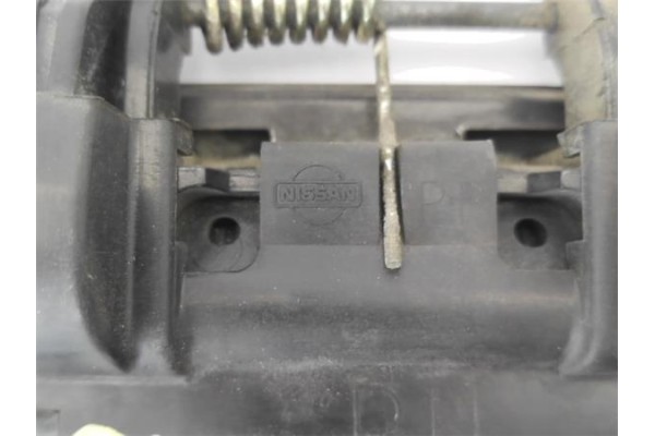 Recambio de maneta exterior delantero derecha para nissan sunny berlina (n14) 1.6 i 16v referencia OEM IAM 8060650C00  
