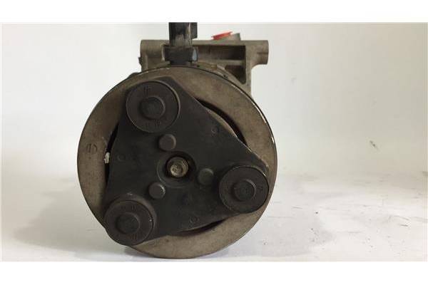 Recambio de compresor aire acond. para volvo s40 berlina 2.0 referencia OEM IAM 5N5H19D629H  