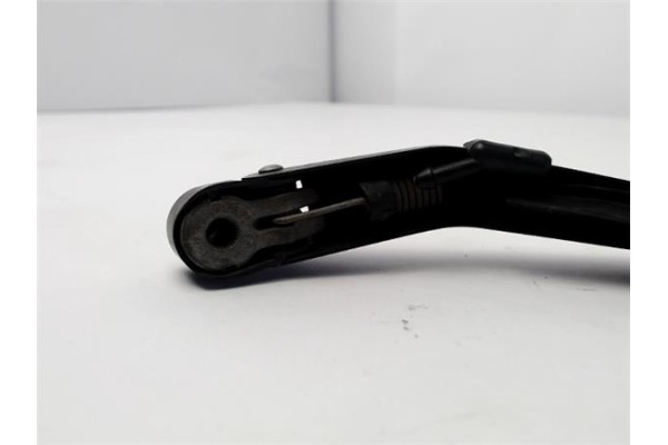 Recambio de brazo limpiaparabrisas delantero izquierdo para saab 9-3 berlina 2.0 turbo referencia OEM IAM   