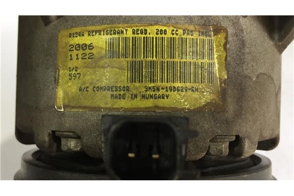 Recambio de compresor aire acond. para volvo s40 berlina 2.0 referencia OEM IAM 5N5H19D629H  