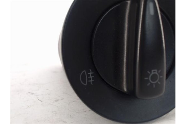 Recambio de mando de luces para volkswagen golf iv berlina (1j1) referencia OEM IAM (1C0941531)  (1C0941531)Ç , AUDI | 1C0941531