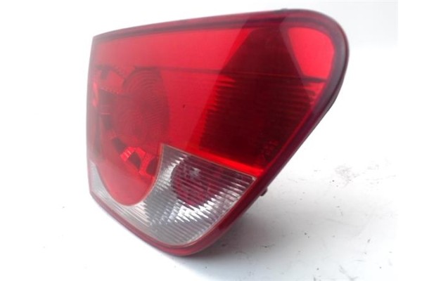 Recambio de piloto interior izquierdo para seat altea xl (5p5) 2.0 tdi referencia OEM IAM 5P8945107B  