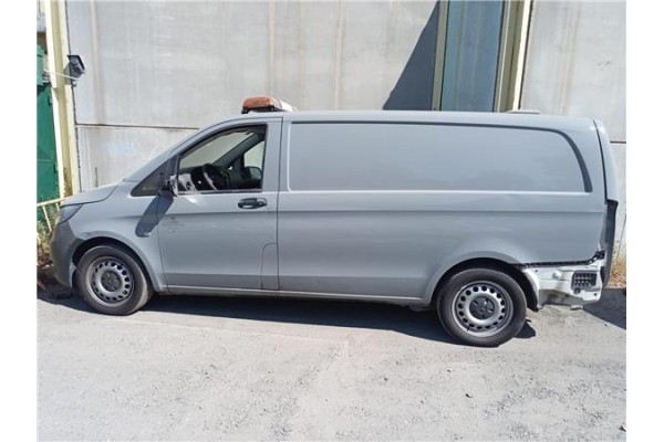 mercedes-benz vito furgón (447) del año 2015