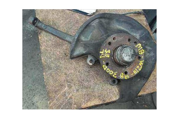 Recambio de mangueta delantero izquierda para mercedes-benz clase e berlina (bm 210)(1995) e 300 d (210.020) referencia OEM IAM 