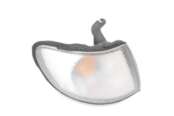 Recambio de intermitente delantero dcho para nissan sunny berlina (n14) 1.6 i 16v referencia OEM IAM B613063C00  