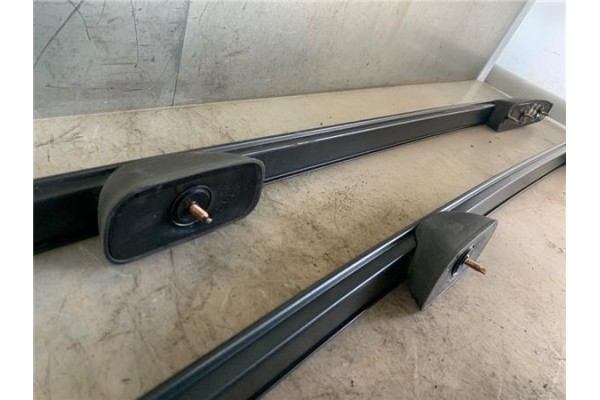 Recambio de barras de techo para kia sorento (bl) 2.5 crdi referencia OEM IAM 868E+105 8,68E+105 