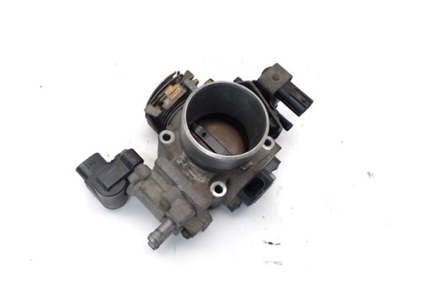 Recambio de caja mariposa aire para honda civic berlina 5 (eu7/8) 1.6i ls referencia OEM IAM 16400PLMA01  