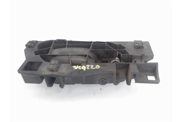 Recambio de manilla int. puerta delantero izquierda para peugeot 207 referencia OEM IAM 96555518VD  
