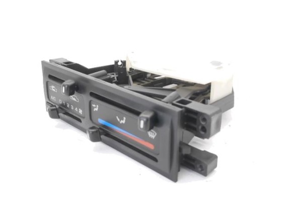 Recambio de mandos calefaccion / a.a. para nissan sunny berlina (n14) 1.6 i 16v referencia OEM IAM 2751563C01  