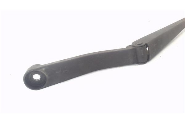 Recambio de brazo limpiaparabrisas delantero izquierdo para kia sorento (bl) 2.5 crdi referencia OEM IAM 983E+15  